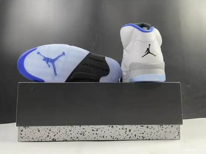 DD0587-140 White Retro (2021) Jordan Stealth 5 Air 0518
